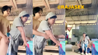 ngentot ibu tiri di dapur crot di dalem